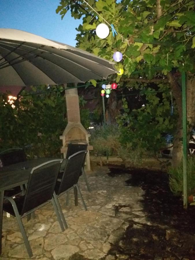 Apartman Zvoncica Vrsi Exterior foto